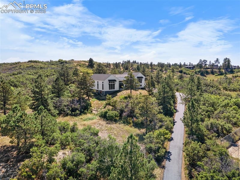 922 W Wolfensberger Rd, Castle Rock, CO 80109