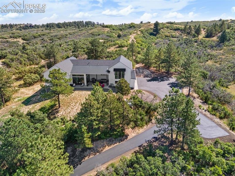 922 W Wolfensberger Rd, Castle Rock, CO 80109
