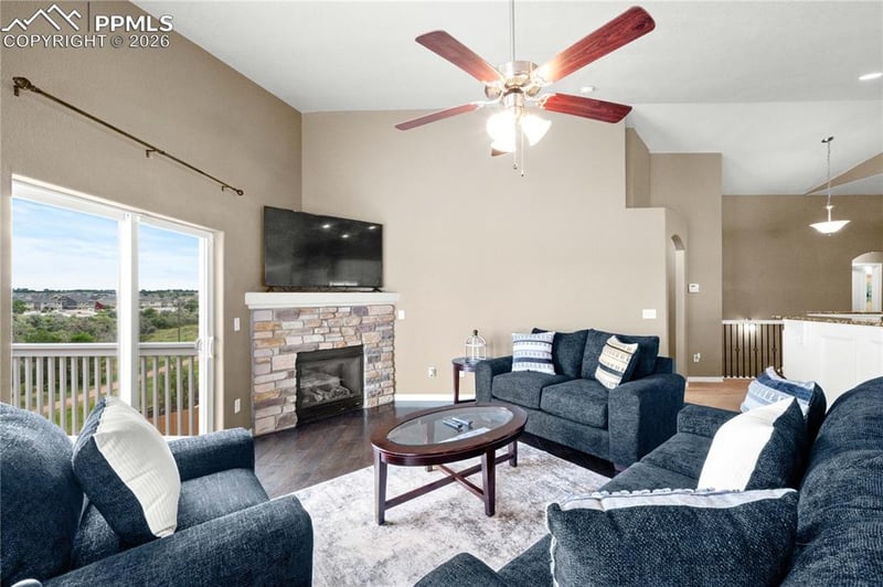 9223 Waters Edge Dr, Fountain, CO 80817