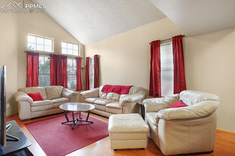 9228 Chieftan Dr, Colorado Springs, CO 80925