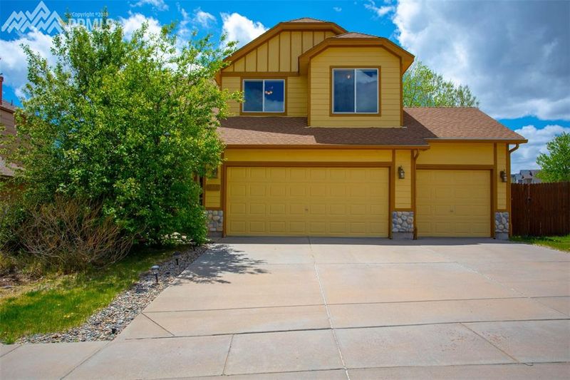 9228 Prairie Clover Dr, Colorado Springs, CO 80920