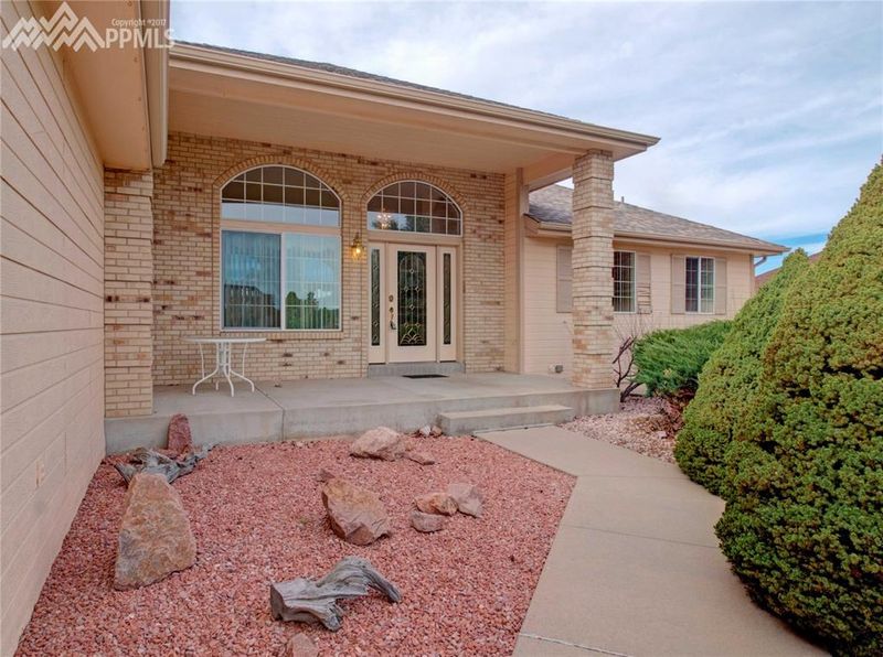 9230 Gingerhill Ct, Colorado Springs, CO 80920