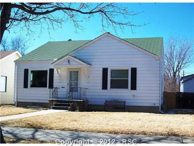 924 Custer Ave, Colorado Springs, CO 80903