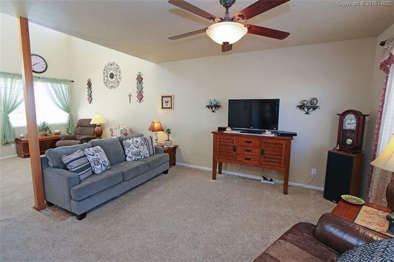 9242 Ballybunion Rd, Peyton, CO 80831