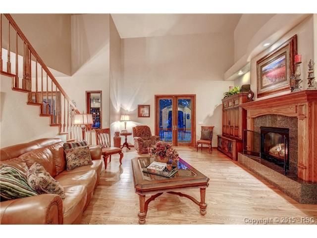 9243 Shipman Ln, Colorado Springs, CO 80908