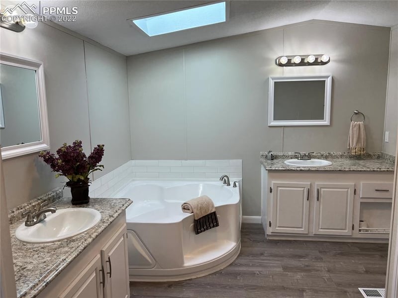 925 Desert Cir, Fountain, CO 80817