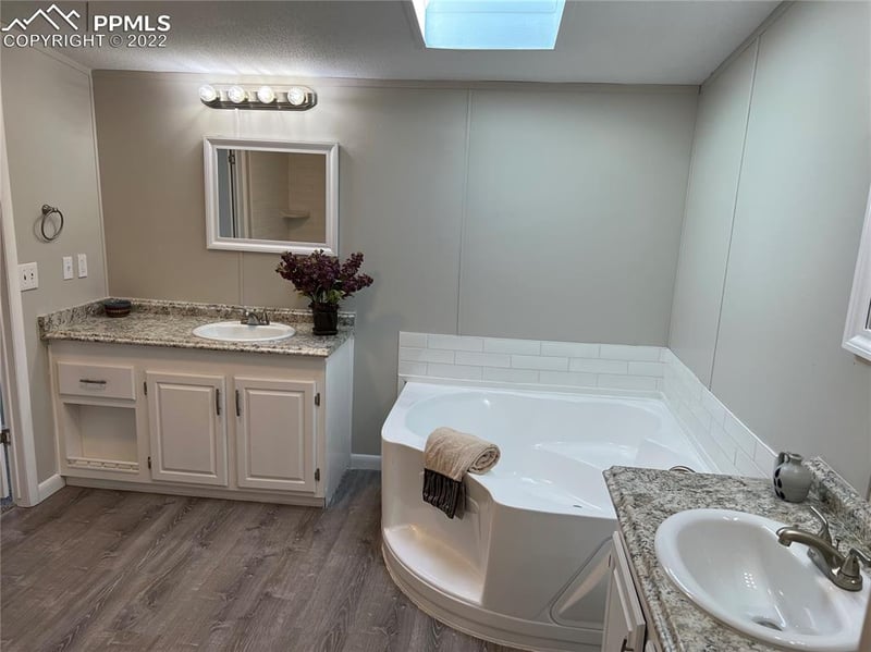 925 Desert Cir, Fountain, CO 80817