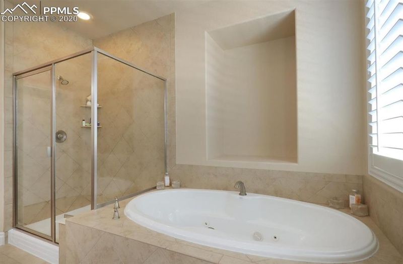 9257 Mornington Way, Lone Tree, CO 80124