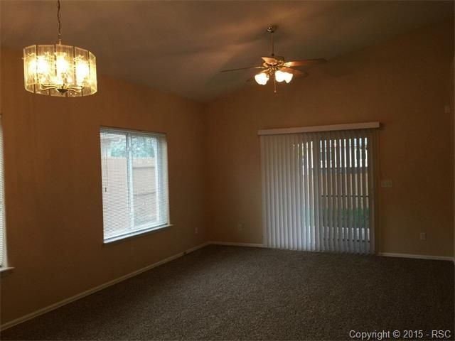 926 Cedarcrest Dr, Pueblo, CO 81005