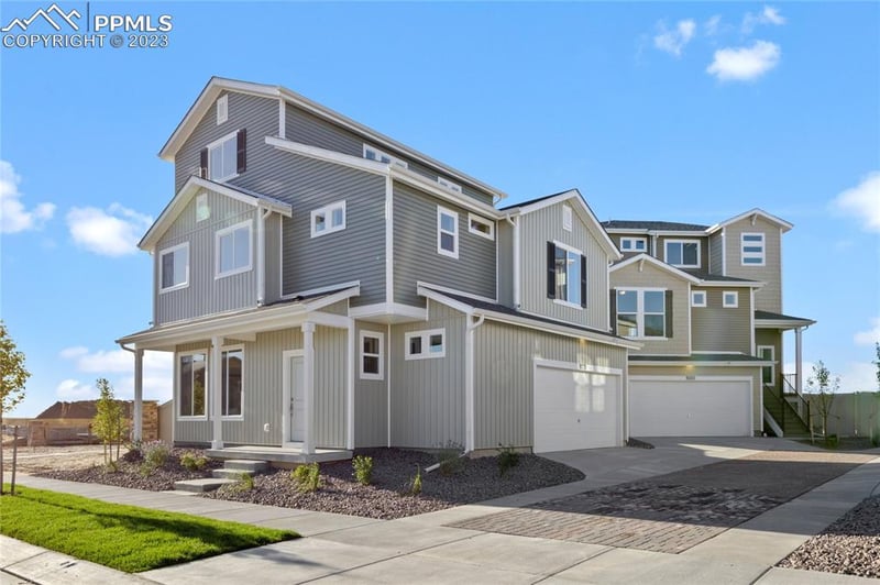 9275 Mayflower Gulch Way, Colorado Springs, CO 80938