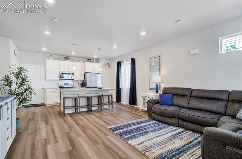 9280 Lytle Grv, Colorado Springs, CO 80927