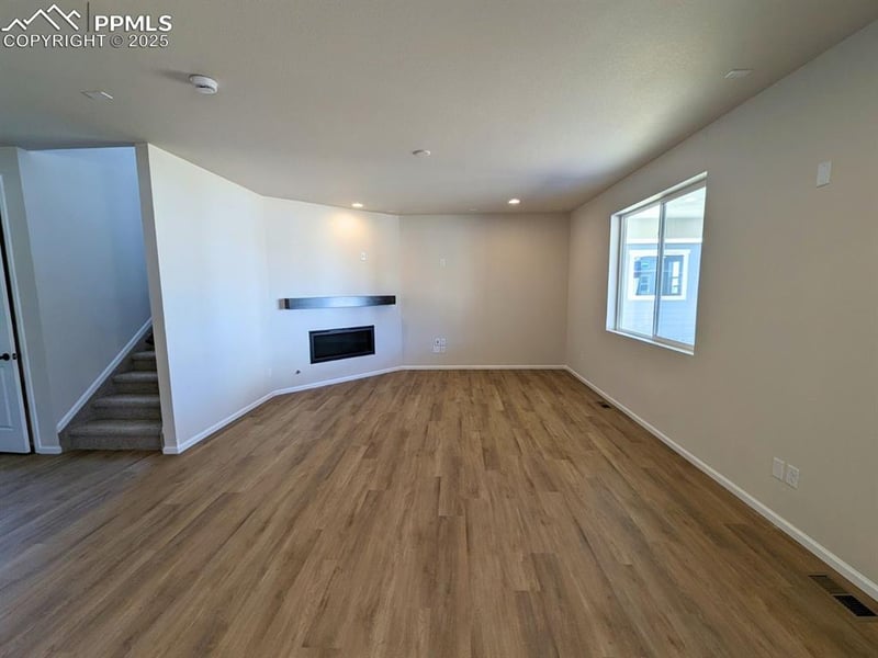 9286 Mayflower Gulch Way, Colorado Springs, CO 80927