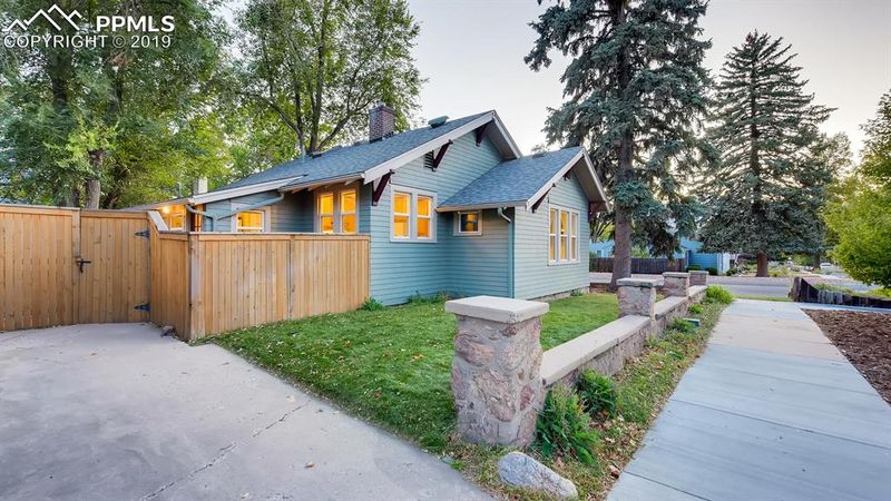 929 Custer Ave, Colorado Springs, CO 80903