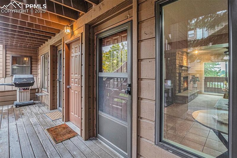 929 Moorings Dr, Colorado Springs, CO 80906
