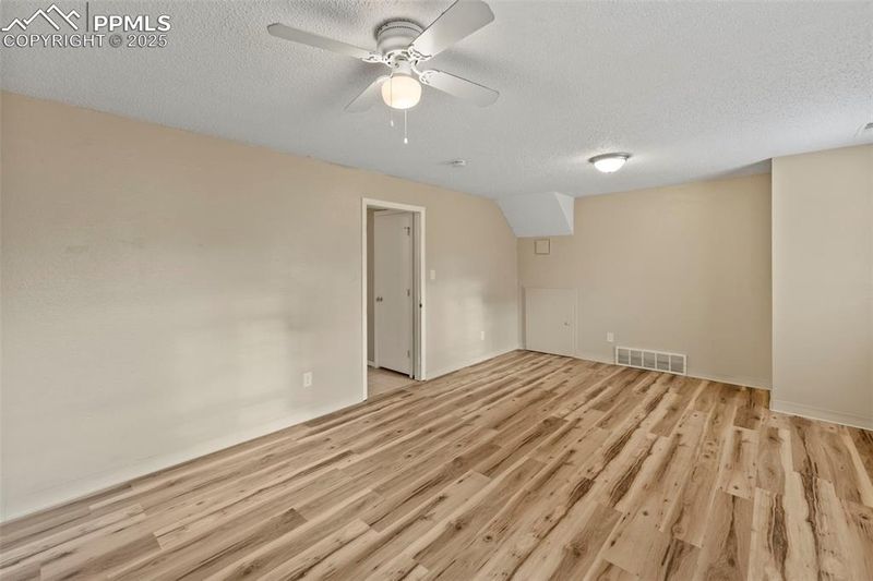 931 Hayden Dr, Colorado Springs, CO 80910
