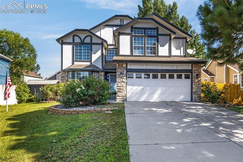 9312 Hazy Morning Dr, Colorado Springs, CO 80925
