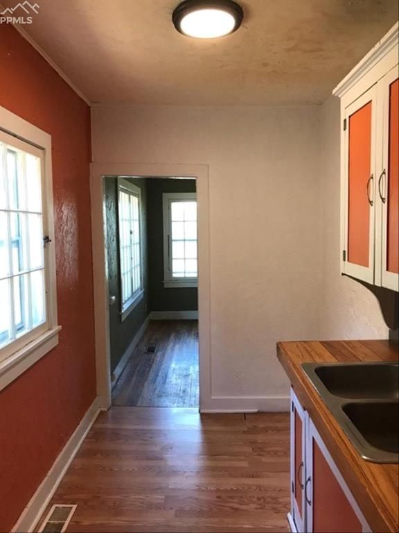 9315 Shoshone Rd, Cascade, CO 80809