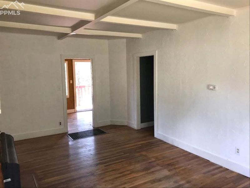 9315 Shoshone Rd, Cascade, CO 80809