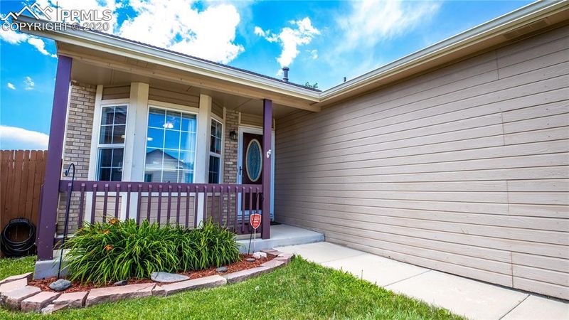 932 Red Brooke Dr, Colorado Springs, CO 80911