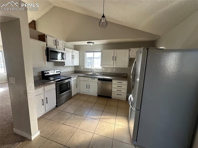 9320 Hazy Morning Dr, Colorado Springs, CO 80925