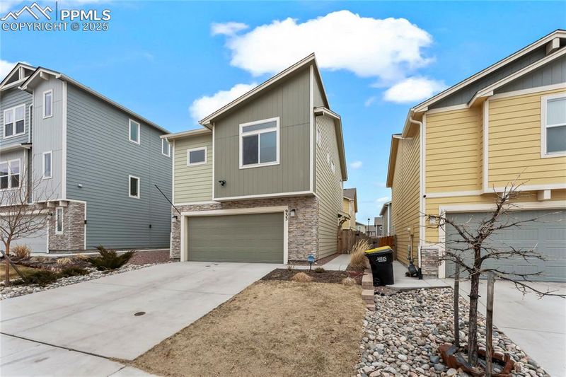 933 Technology Ct, Colorado Springs, CO 80915