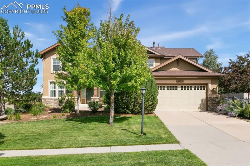 9331 Stoneglen Dr, Colorado Springs, CO 80920