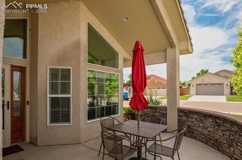 934 Aspencrest Dr, Pueblo, CO 81005