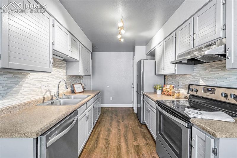 934 S Candlestar Loop, Fountain, CO 80817
