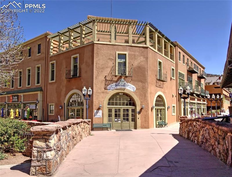 934 Manitou Ave #207, Manitou Springs, CO 80829
