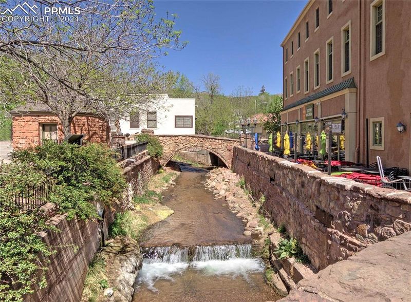 934 Manitou Ave #307, Manitou Springs, CO 80829