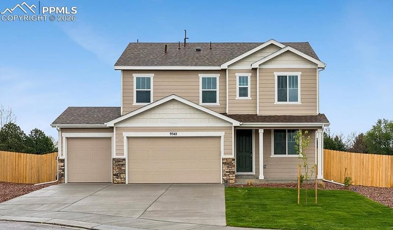 9342 Golden Buffs Dr, Colorado Springs, CO 80925