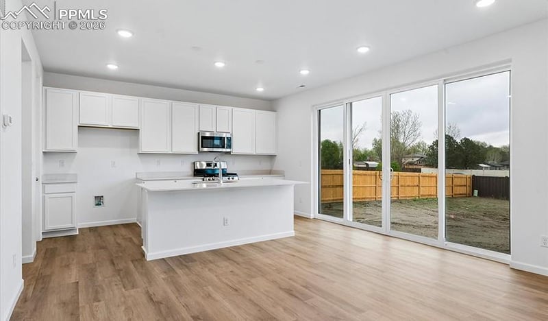 9342 Golden Buffs Dr, Colorado Springs, CO 80925