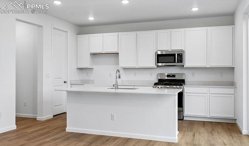9342 Golden Buffs Dr, Colorado Springs, CO 80925