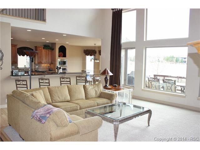 9344 Stoneglen Dr, Colorado Springs, CO 80920