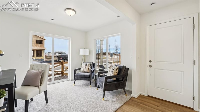 9348 Twin Sisters Dr, Colorado Springs, CO 80927