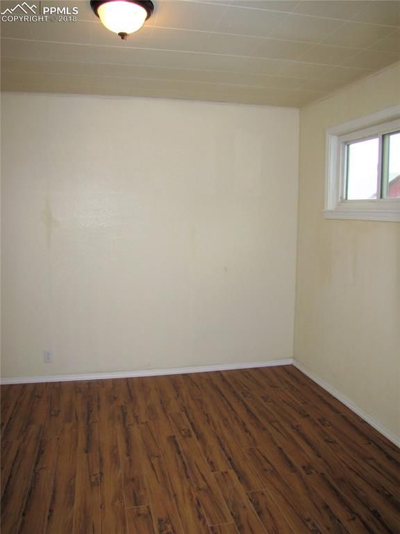 935 C St, Penrose, CO 81240