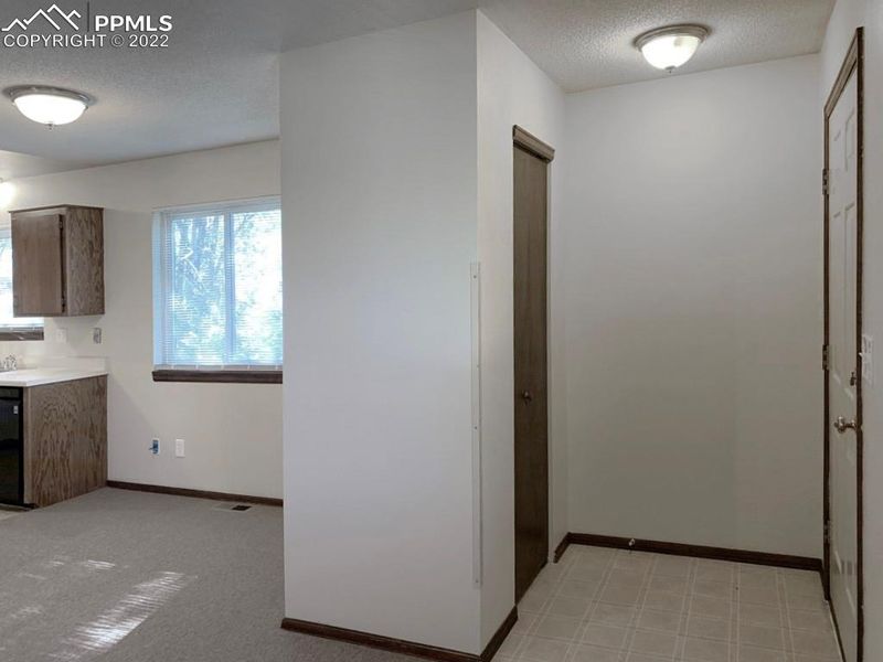 935 W Jackson St, Colorado Springs, CO 80907