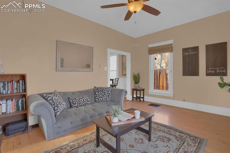 935 W Pikes Peak Ave, Colorado Springs, CO 80905