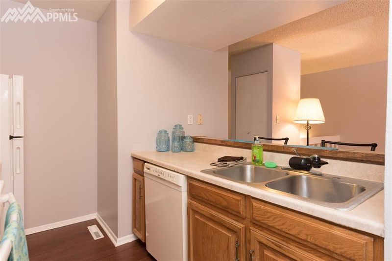 935 Saturn Dr #109, Colorado Springs, CO 80905
