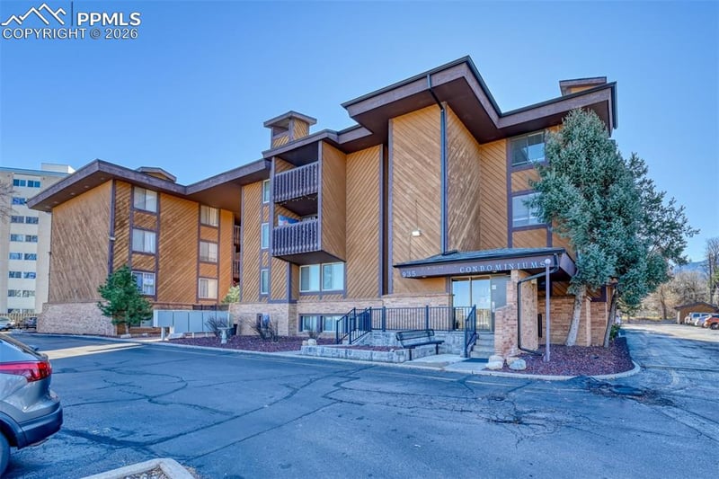 935 Saturn Dr #305, Colorado Springs, CO 80905