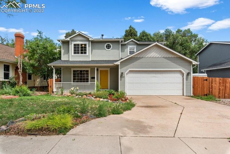 935 N Walnut St, Colorado Springs, CO 80905