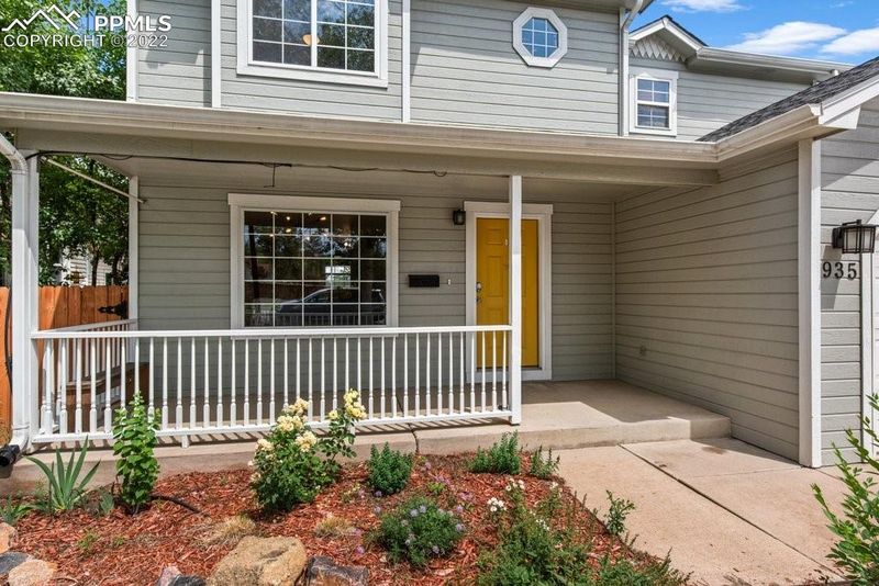 935 N Walnut St, Colorado Springs, CO 80905