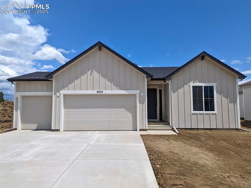 9354 Golden Buffs Dr, Colorado Springs, CO 80925