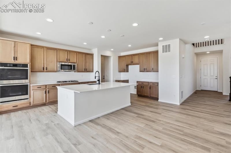 9379 Ludlow Pl, Colorado Springs, CO 80927