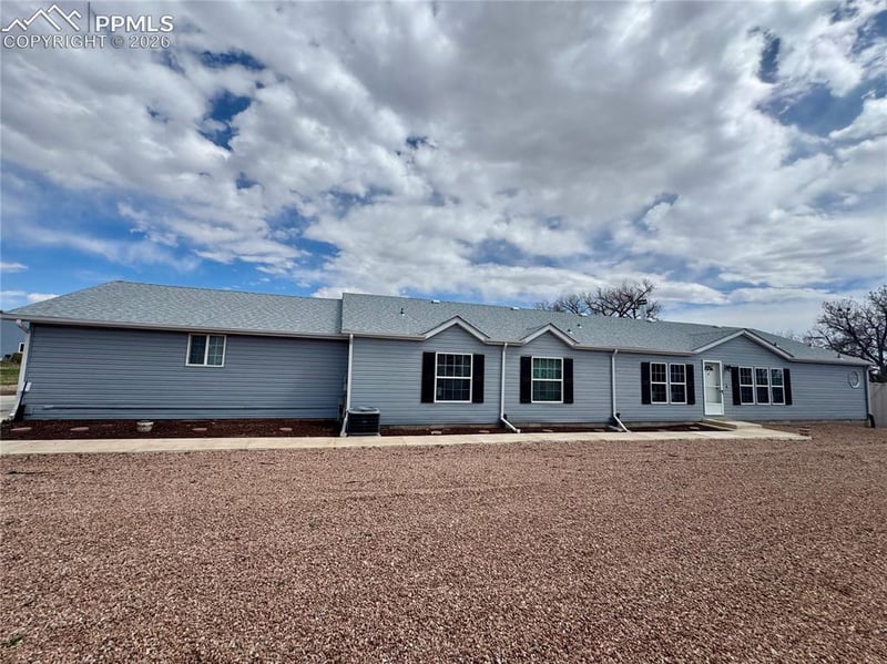9403 Summer Meadows Dr, Colorado Springs, CO 80925