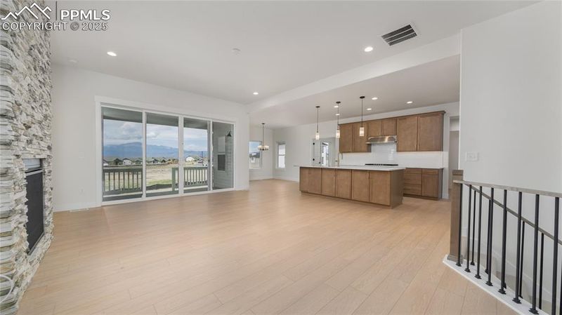 9404 Posey Pl, Colorado Springs, CO 80924