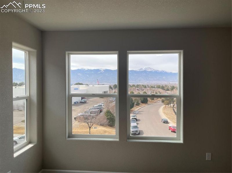 942 Petra Hts, Colorado Springs, CO 80916