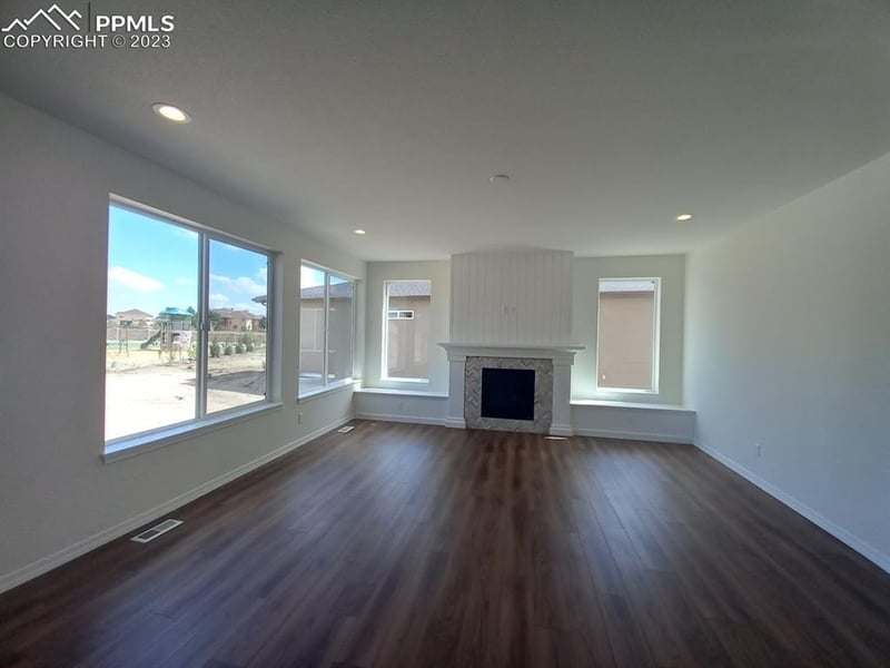 9425 Bugaboo Dr, Colorado Springs, CO 80924