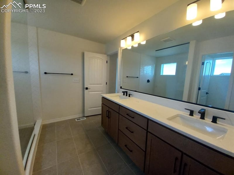 9425 Bugaboo Dr, Colorado Springs, CO 80924