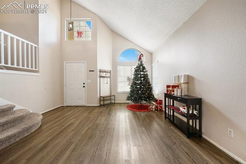 9436 Setting Moon Ct, Colorado Springs, CO 80925